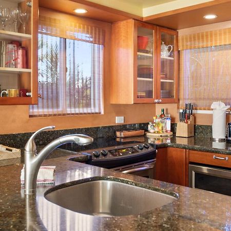 Orchid Suite, 1 Bedroom, Sleeps 4, Pool & Bbq, Pre-Renovation Summer Sale Kihei Exterior photo