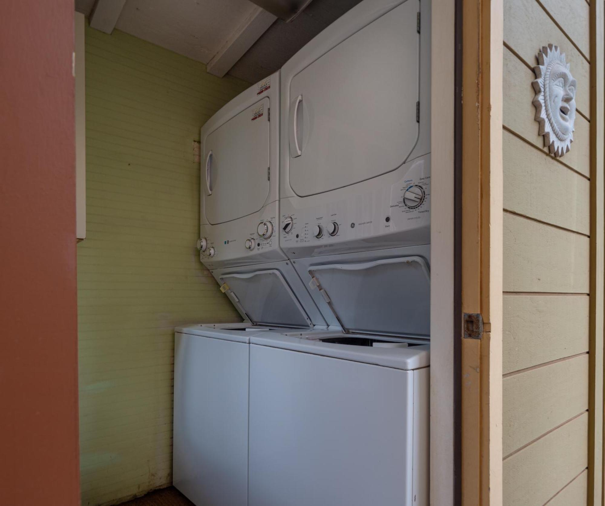 Orchid Suite, 1 Bedroom, Sleeps 4, Pool & Bbq, Pre-Renovation Summer Sale Kihei Exterior photo