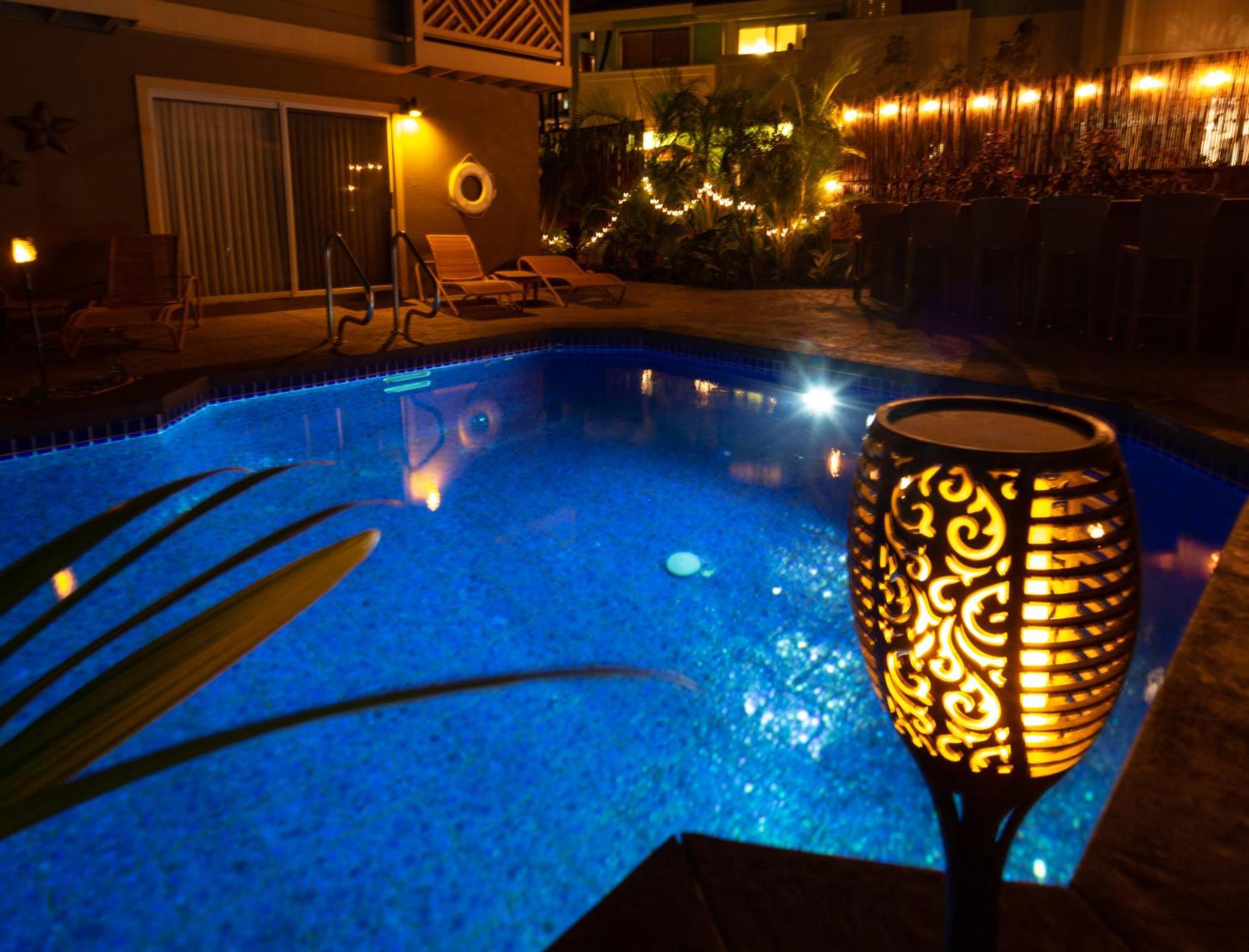Orchid Suite, 1 Bedroom, Sleeps 4, Pool & Bbq, Pre-Renovation Summer Sale Kihei Exterior photo